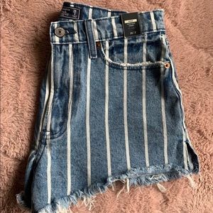 NWT Abercrombie & Fitch jean shorts